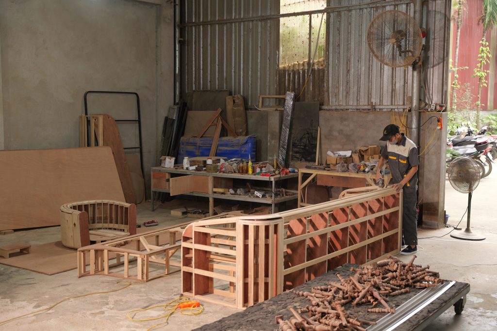 Interior, Gỗ tự nhiên, sản xuất nội thất